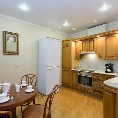 Apartment On Zakharova 67/1 *